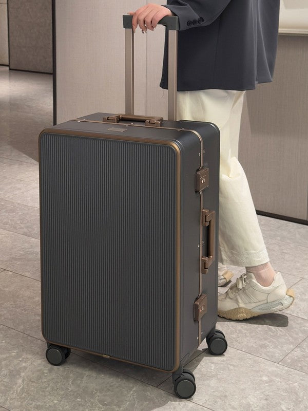 2 piece luxury travel box set - 22, 26inches
